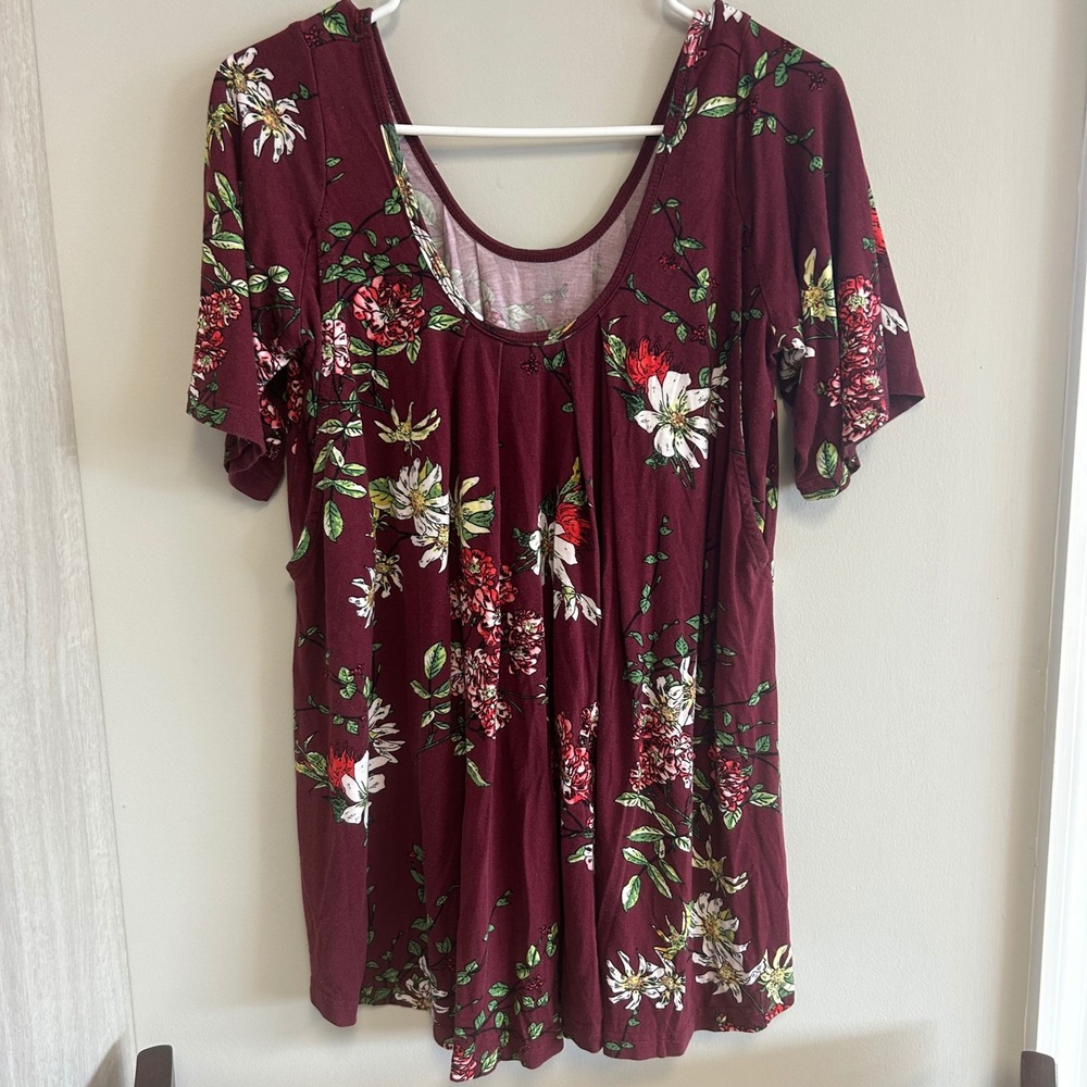 Latched Mama‎ Floral Burgundy Scoop Neck Short Sleeve Top Petite 00-6 nursing
